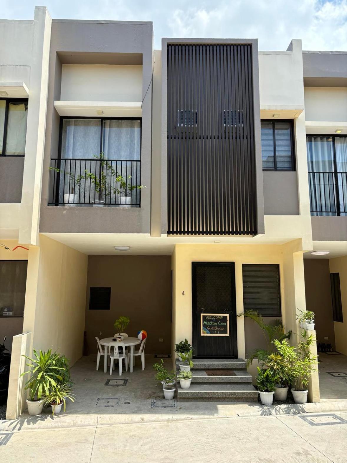 Mactan Cebu Guesthouse - Ideal For Family Or Friends - 3Km From Airport Lapu-Lapu City Bagian luar foto